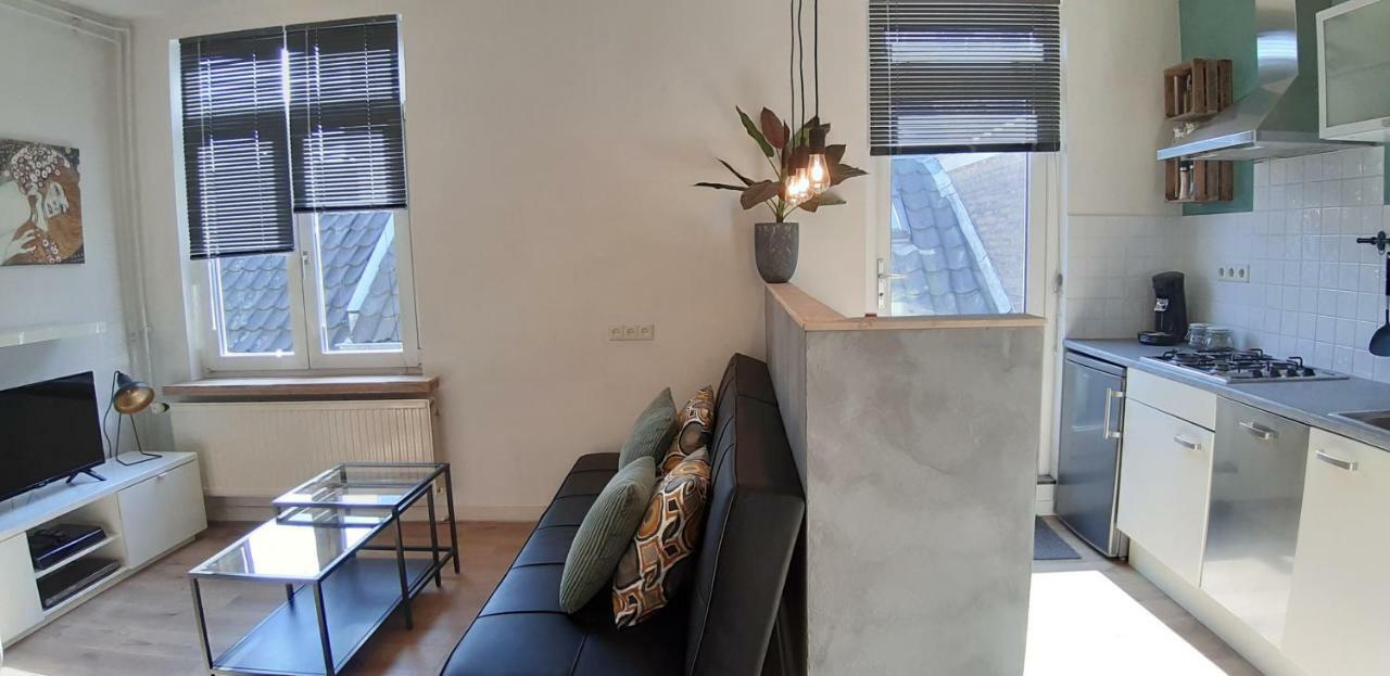 Historic City Centre Apartment 's-Hertogenbosch  ภายนอก รูปภาพ