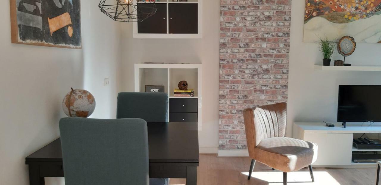 Historic City Centre Apartment 's-Hertogenbosch  ภายนอก รูปภาพ